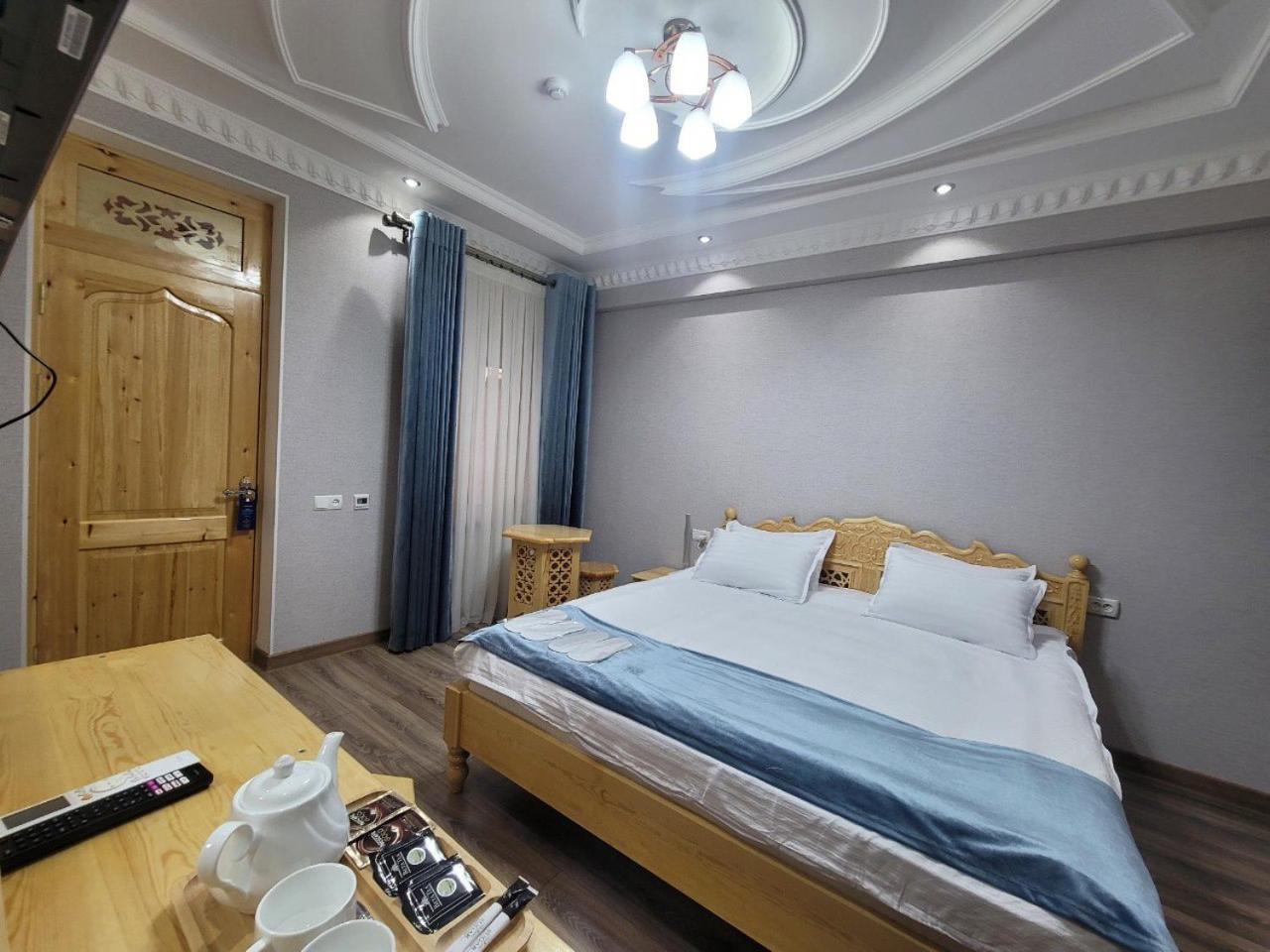Hanifa Boutique 撒马尔罕 外观 照片